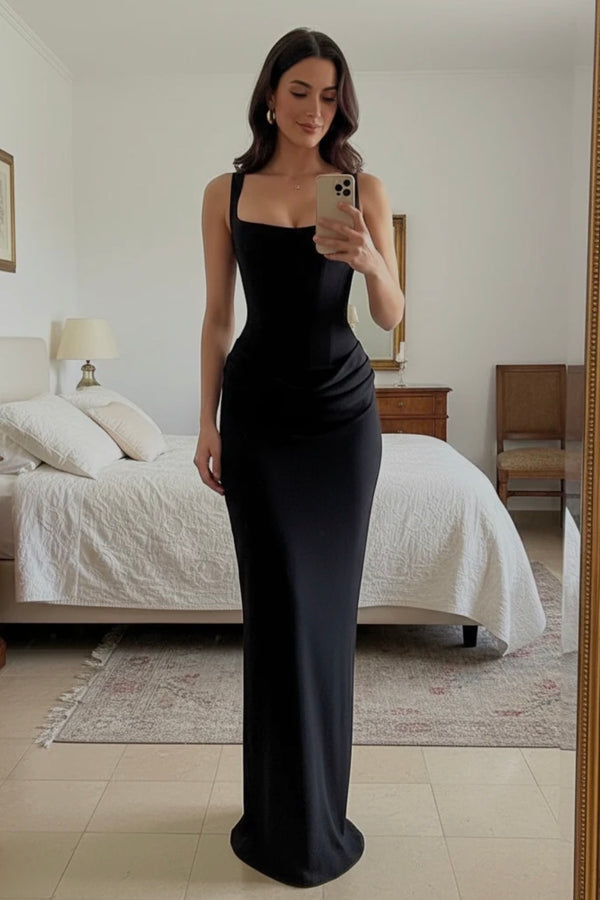 Clienta con prenda de Marta Boutique