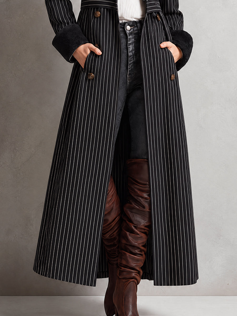 Abrigo Largo Vintage Bohemio de Rayas Diplomáticas con Ribete de Olanes - Negro - M
