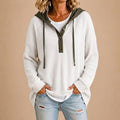 Tiziana | Poncho de Punto con Capucha y Botones