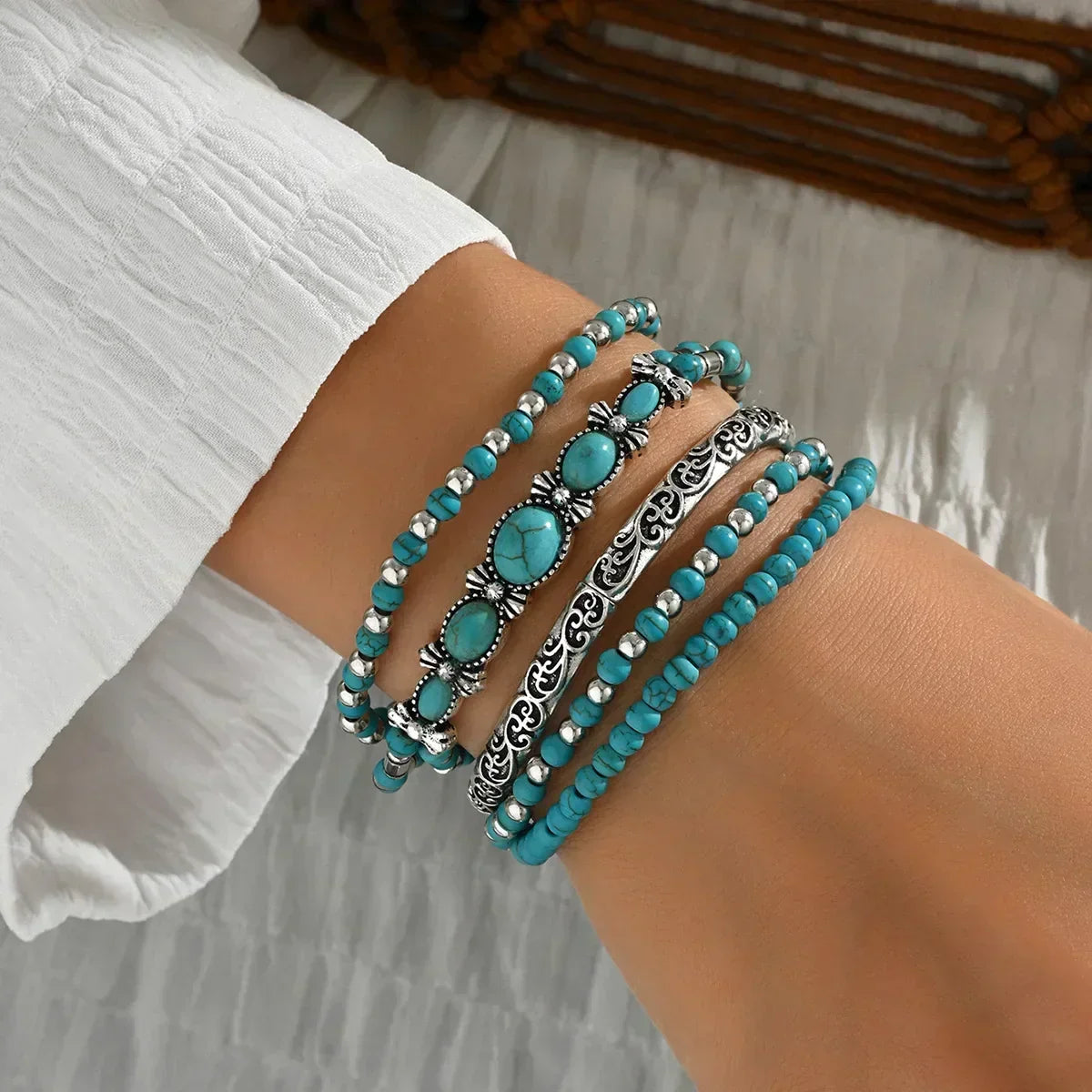 Nives | Conjunto de Pulseras Boho con Perlas Turquesa