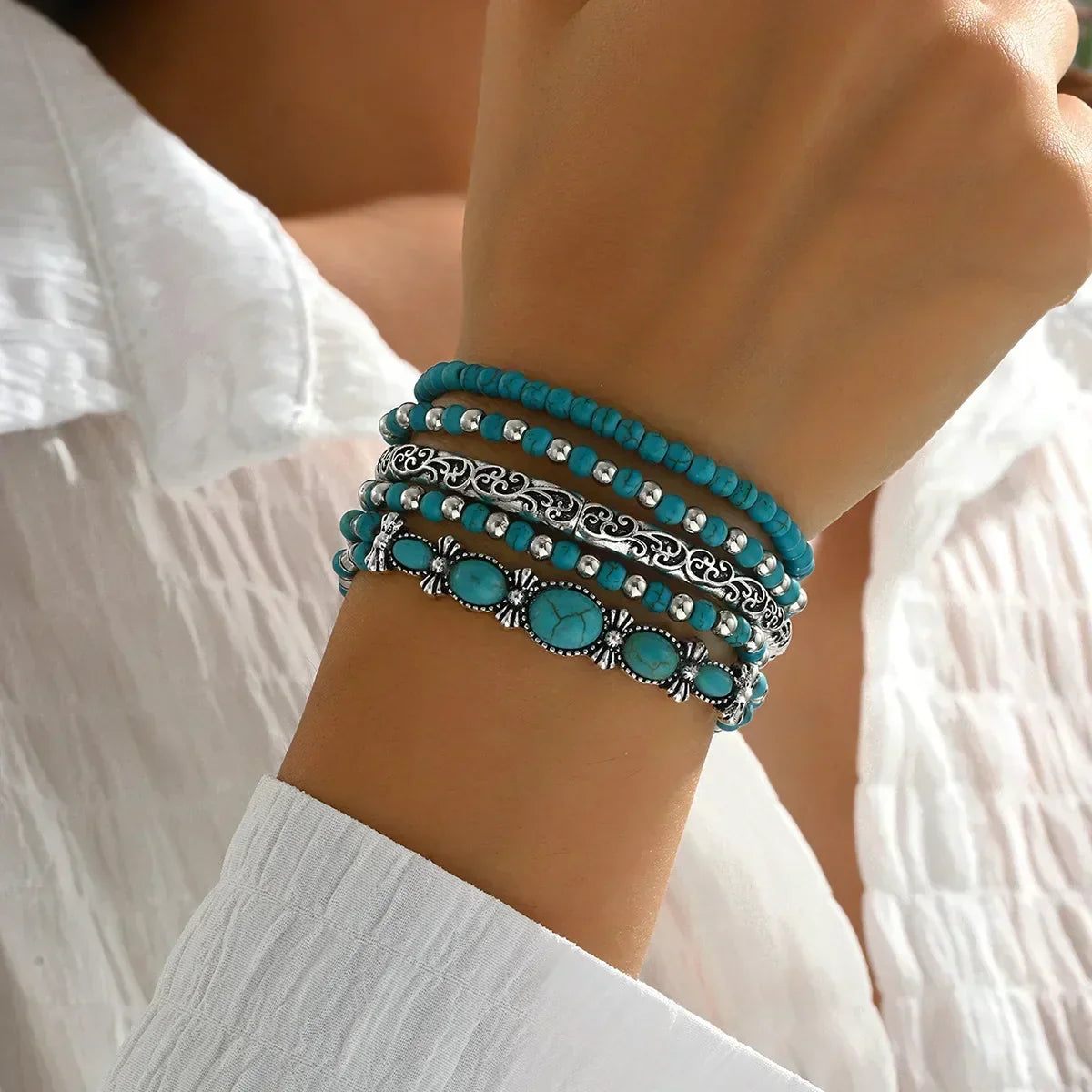 Nives | Conjunto de Pulseras Boho con Perlas Turquesa