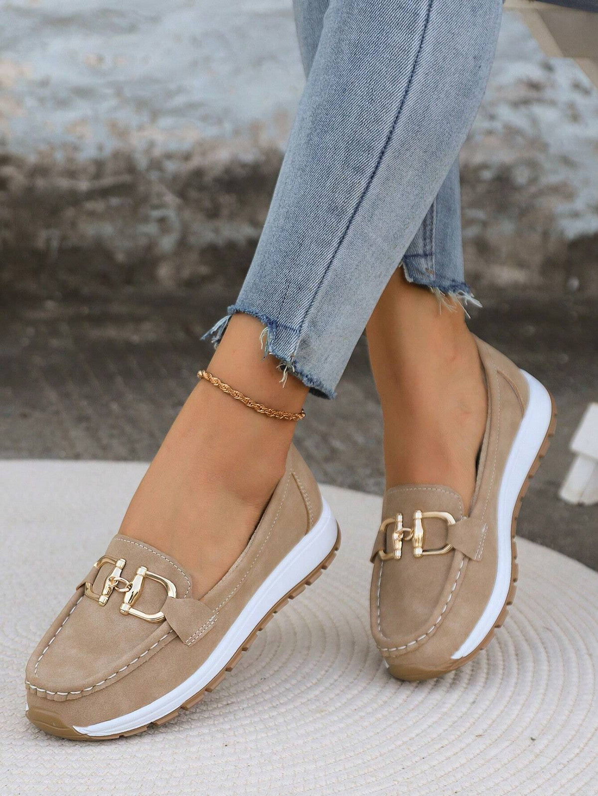 Daniela | Mocasines para Mujer con Plataforma y Hebilla - Topo - 38