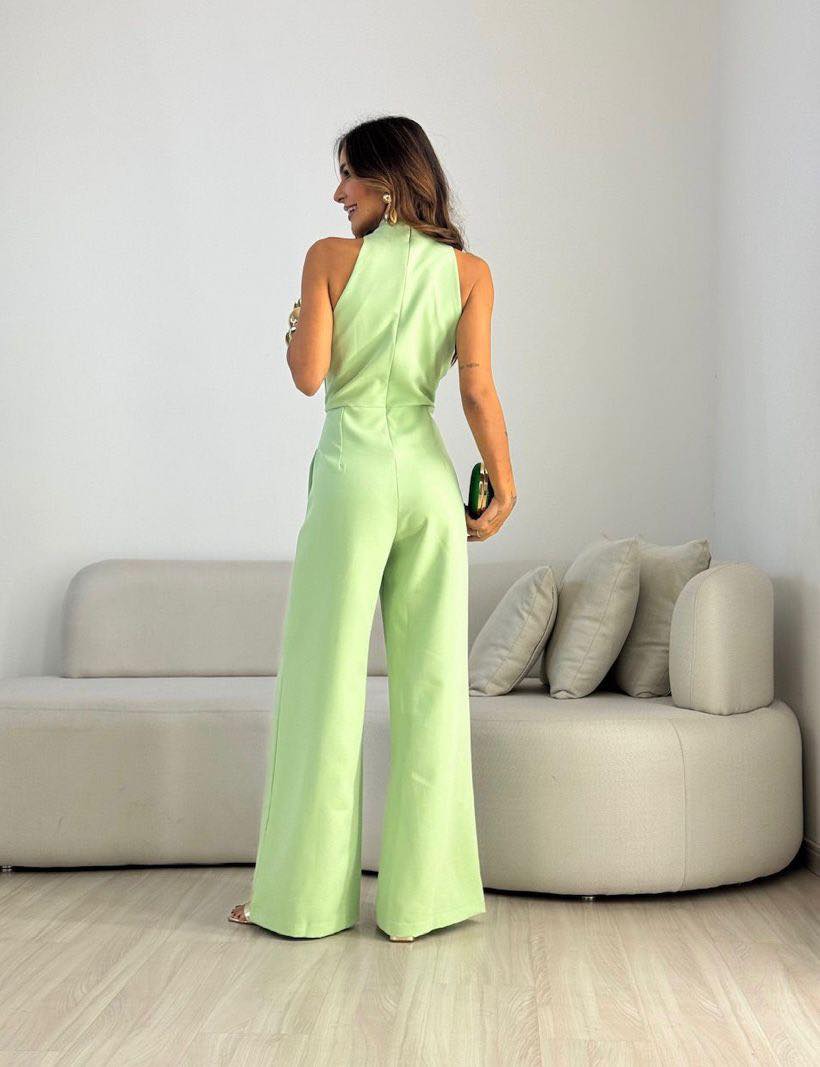 Carol | Mono Elegante y Favorecedor